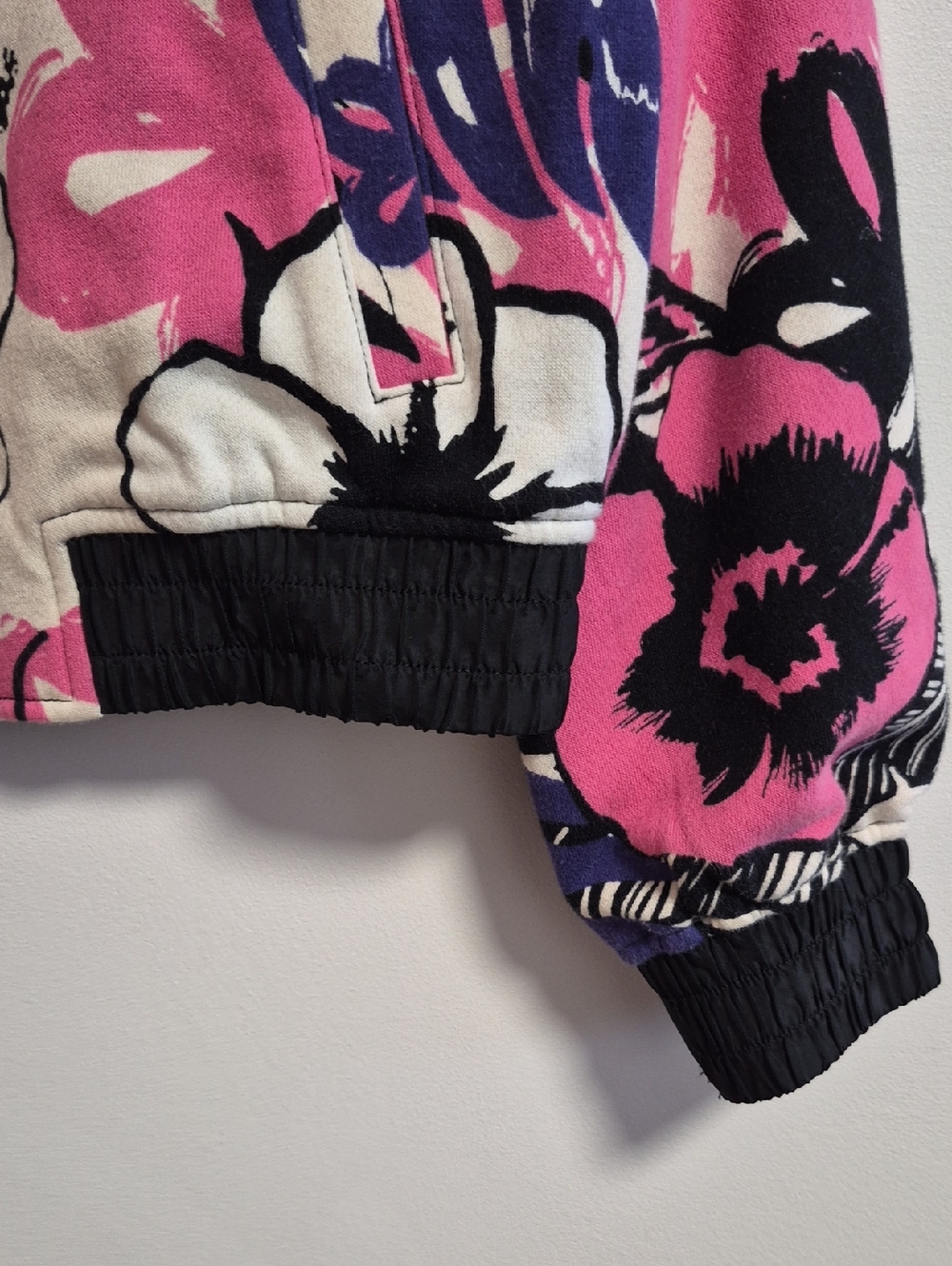 Juicy Couture jacket - Picture 4 of 5